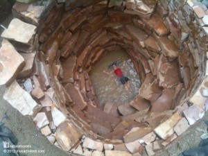 Chulisimo Algibe con acceso de escalera espiral en piedra